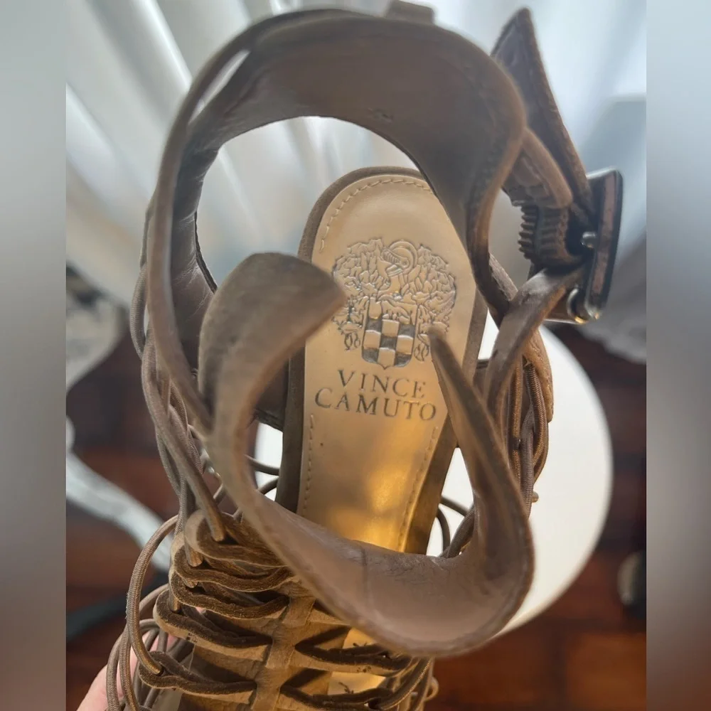 Vince Camuto Suede Strappy Heeled Sandals Size 7.5